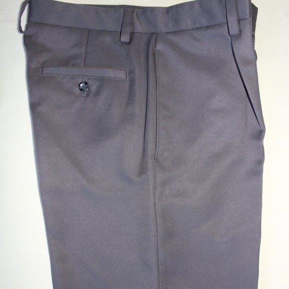 Van Heusen Dark Gray Shorts ~30~ - Picture 1 of 9